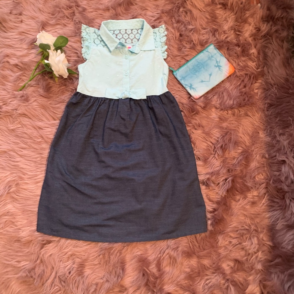 Girls dress